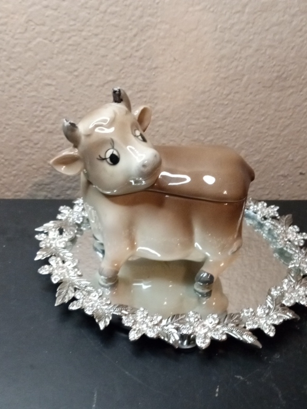 vtg otagiri cow jam jar